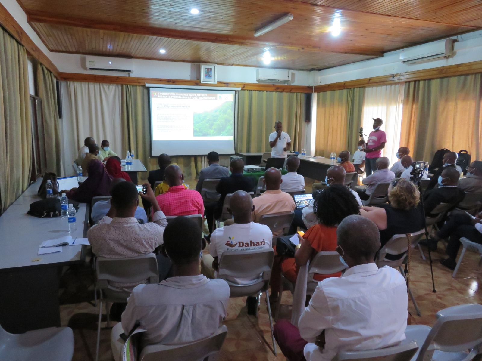 Lutte contre la déforestation à Anjouan:  Sept solutions pour préserver la biodiversité terrestre de l'île d'Anjouan