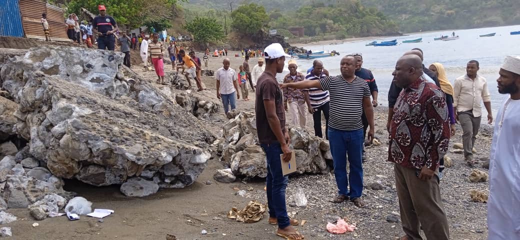 image La digue de Hoani s’est effondrée, des habitants commencent à partir