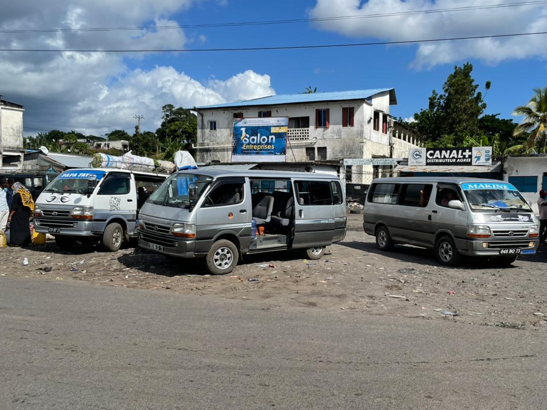 Le tarif est fixé à 300 Fc pour le taxi ville