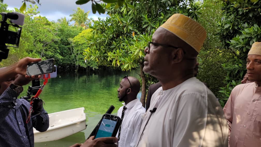 image Le projet « Restauration et exploitation durable des mangroves » est lancé