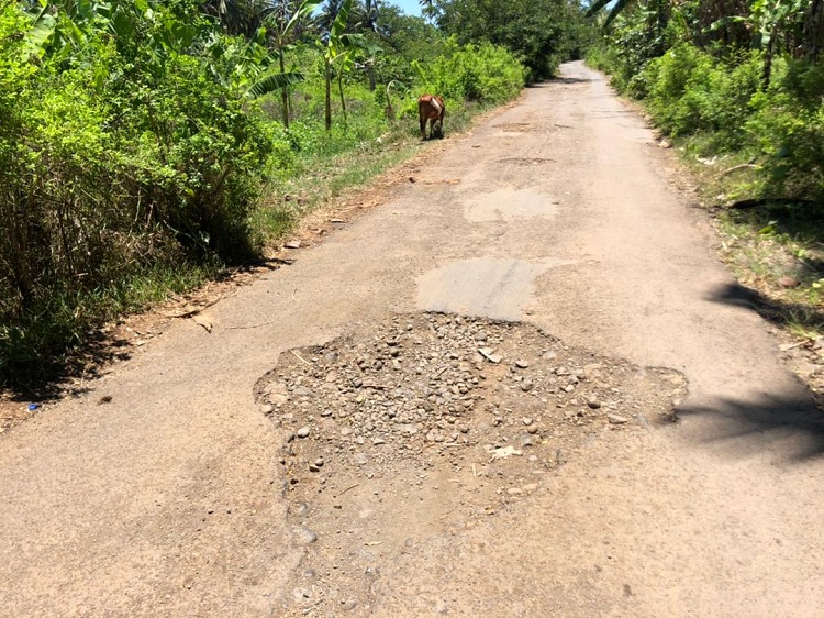image L’état de la route Nioumachoi-Ouallah risque d'enclaver toute une région