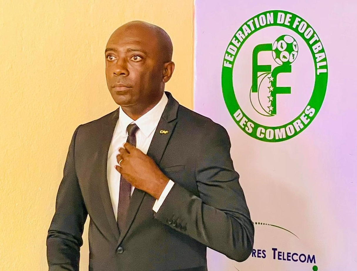image Fédération de Football des Comores:  Le ComEx n’a pas reconduit Stéphane Aboutoihi