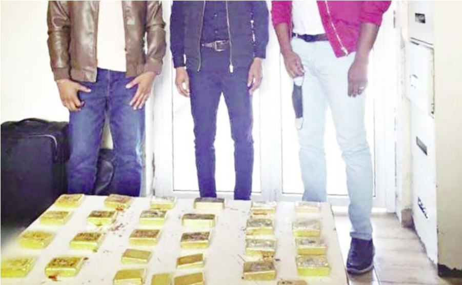 image 50 kilos d’or saisis à Hahaya sur deux Malgaches et un Comorien