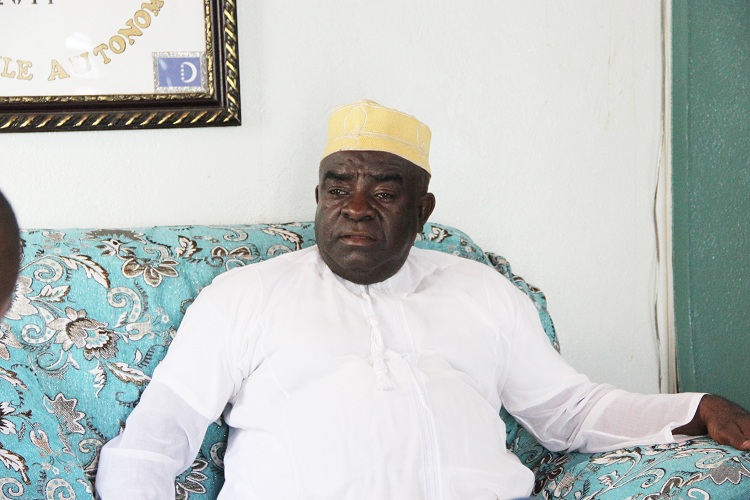 image Mouigni Baraka est sorti de sa tanière