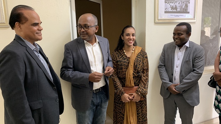 image L’UCCIA offre une salle de réunion au MODEC et au FEMCOM