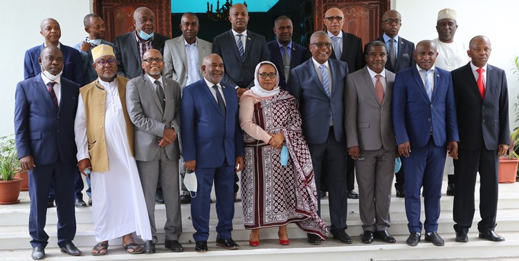 image Qui sont les nouveaux membres du gouvernement ?