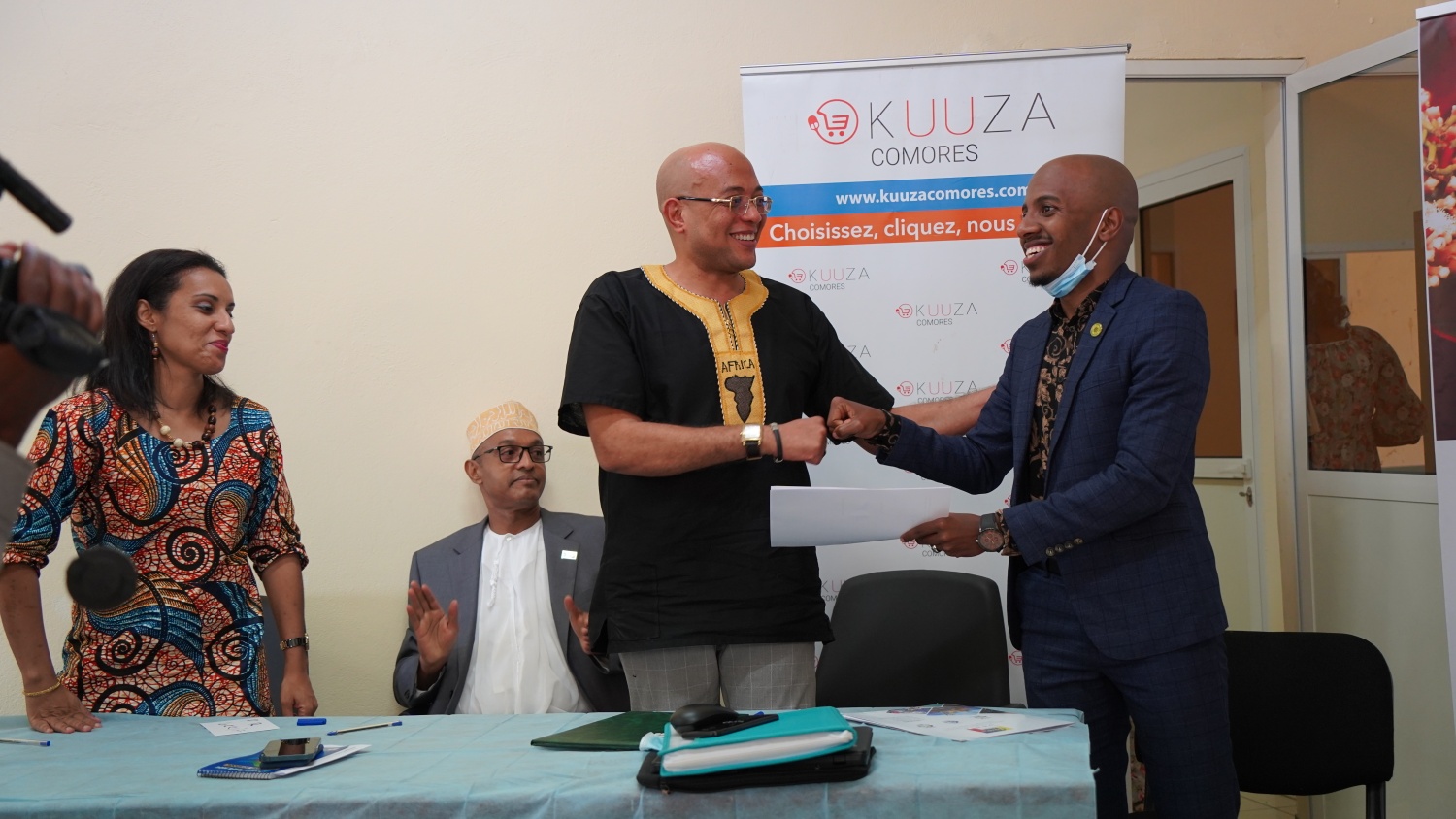 image La boutique en ligne Kuuza Comores crée des jobs étudiants