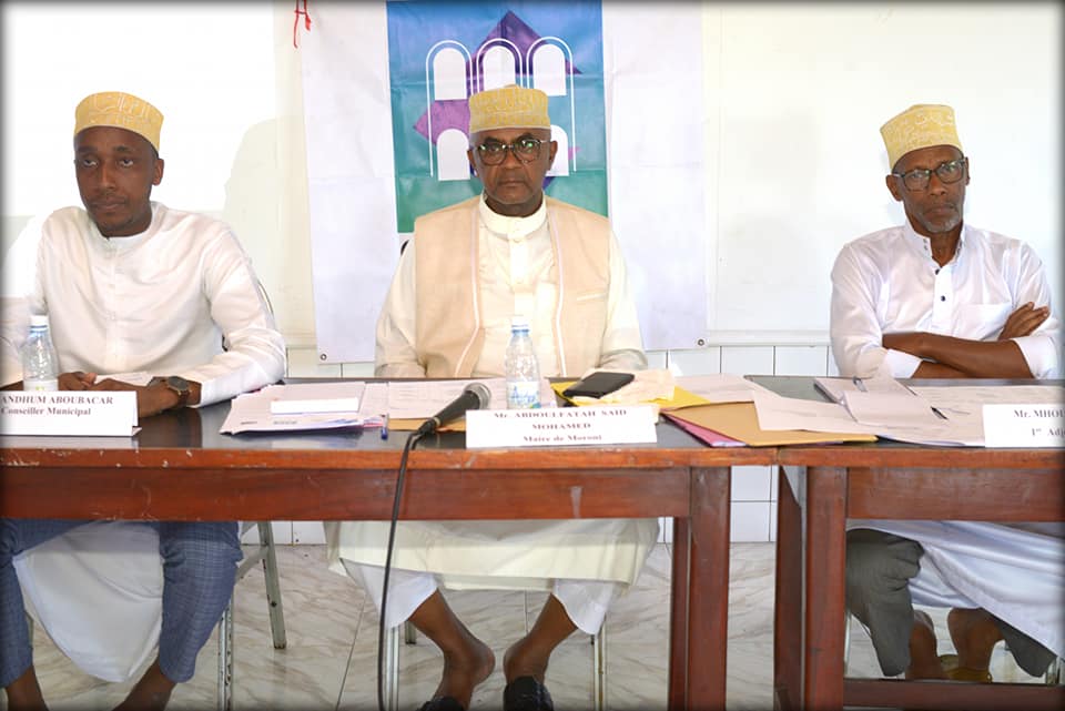 image Une session très mouvementée à la Commune de Moroni