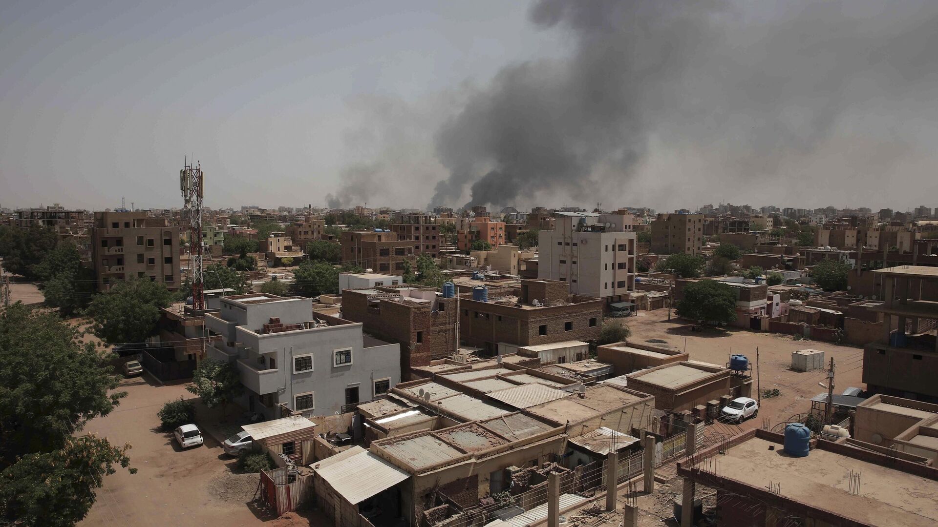 image Guerre au Soudan :  250 étudiants comoriens en détresse à Khartoum