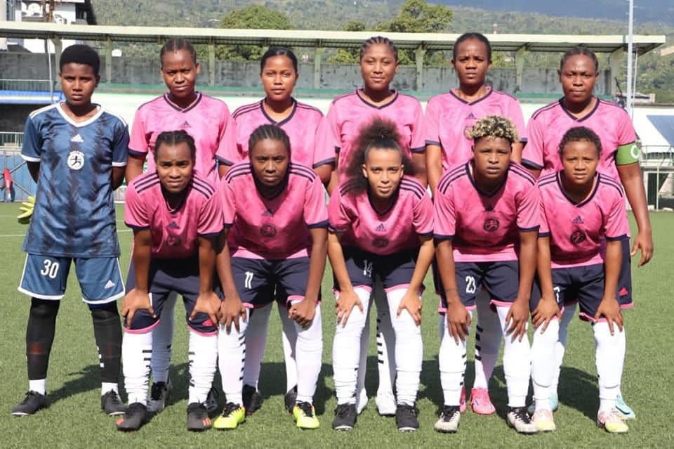 image WCL, COSAFA : Olympic de Moroni dans le bain