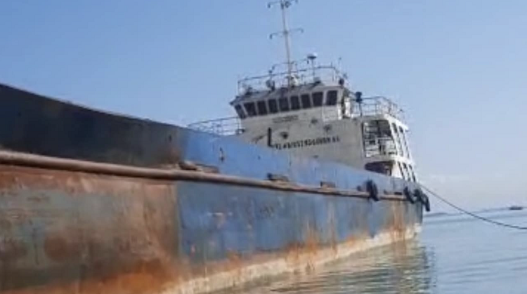 Des explosions dans un navire comorien ont fait trois morts en 72h