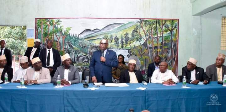 image Visite présidentielle à l’Université de Patsy :  Azali promet la décentralisation