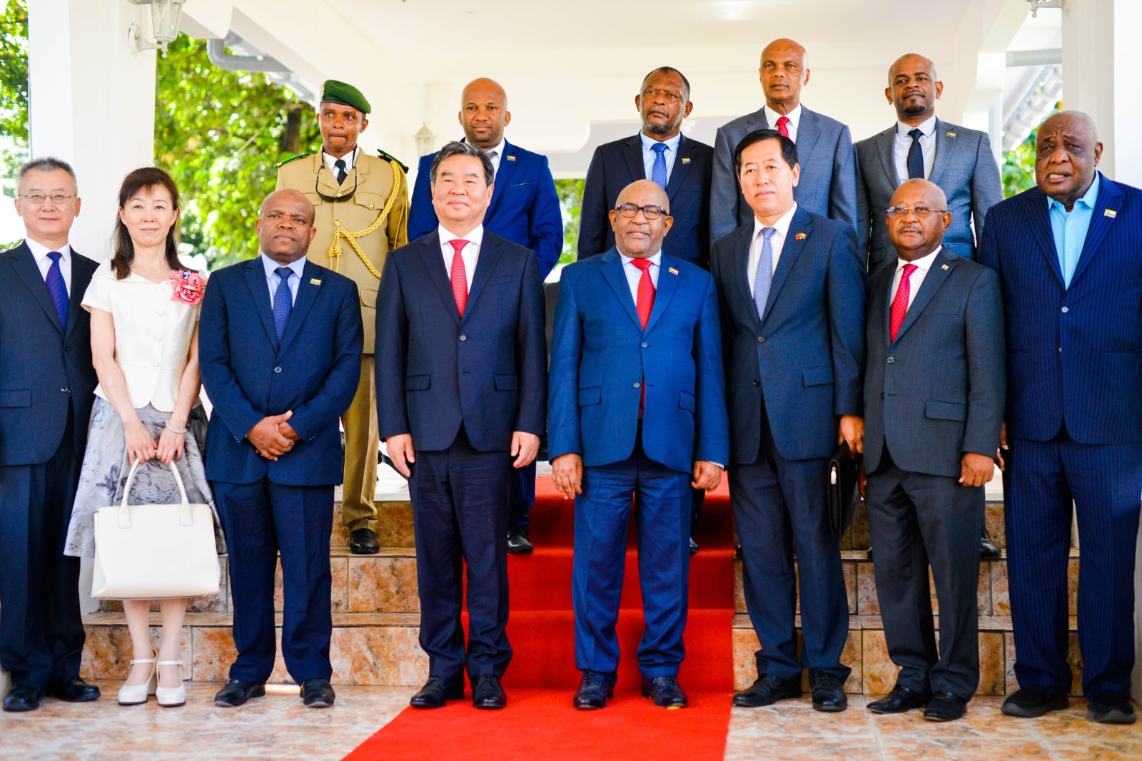 image Azali Assoumani et M. Baoxin cimentent la coopération bilatérale