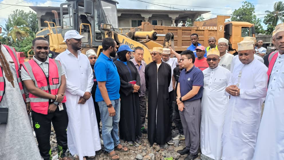 Inondations d’avril : Le gouvernement lance les travaux de curage