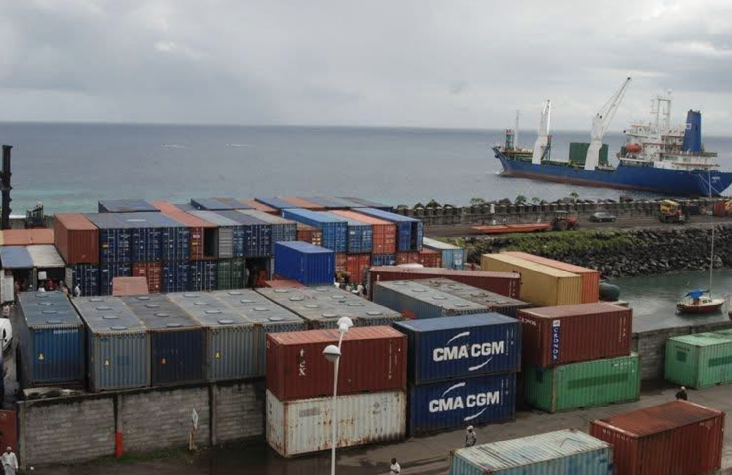 image Conflit de déchargement au port de Moroni :  Symptôme d’un secteur logistique à réguler