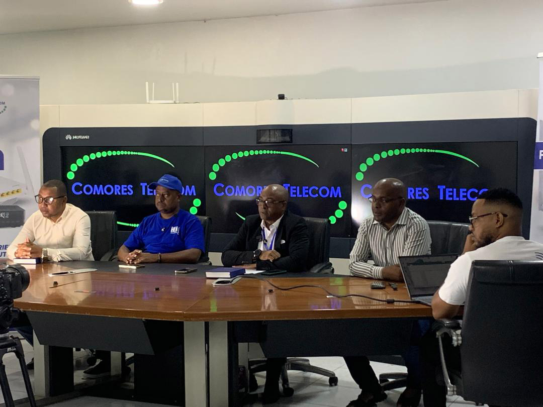 image Promotion Comores Telecom :  Trois abonnés remportent un an d’écolage