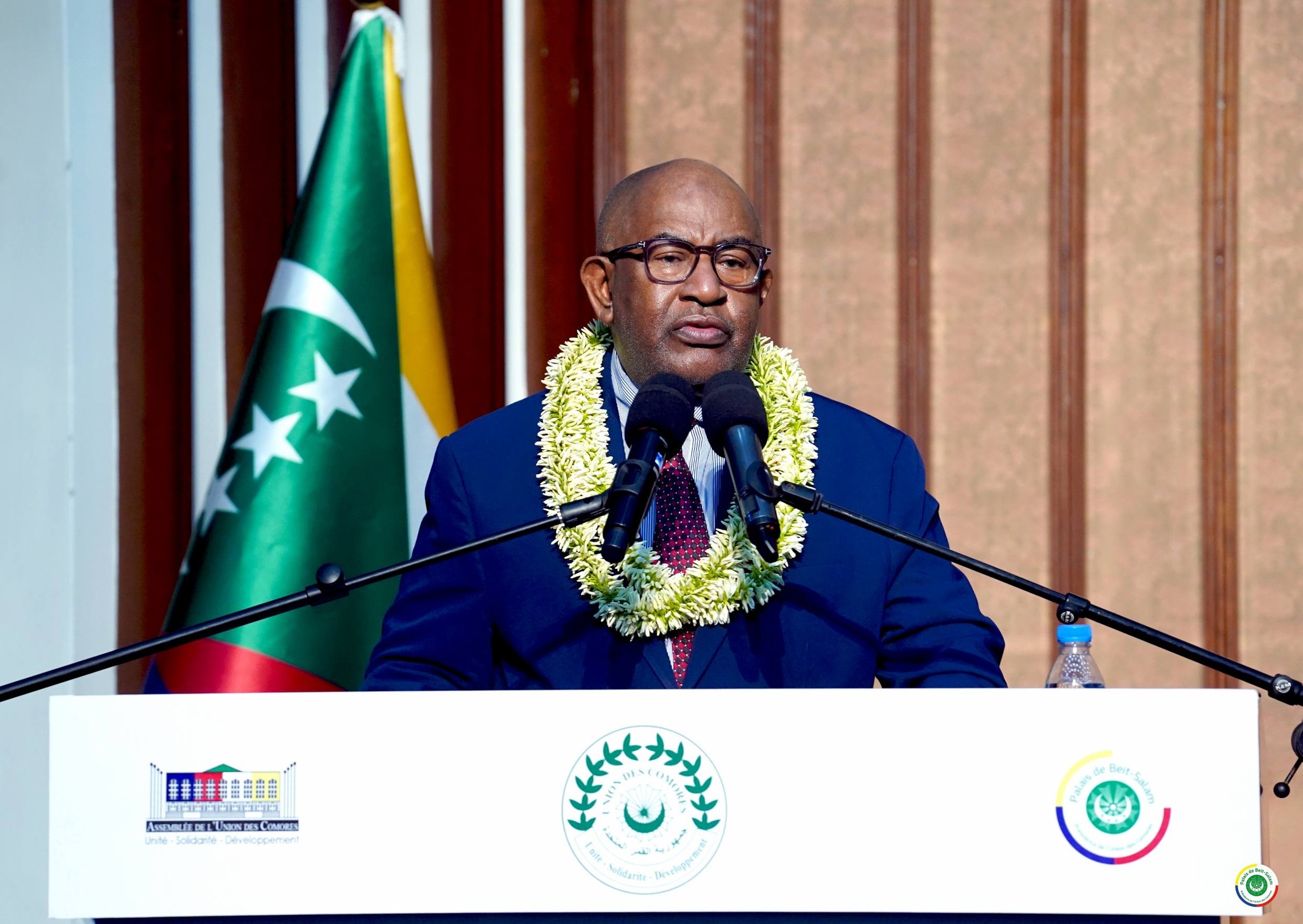 Allocution présidentielle du Nouvel An: Azali mise sur la stabilité et ...