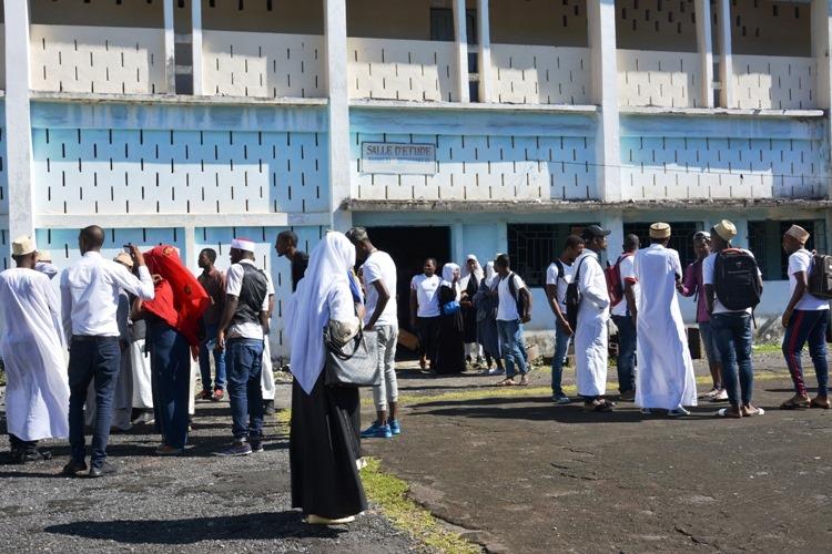 image Education nationale :  869 enseignants dans l’incertitude et la précarité financière