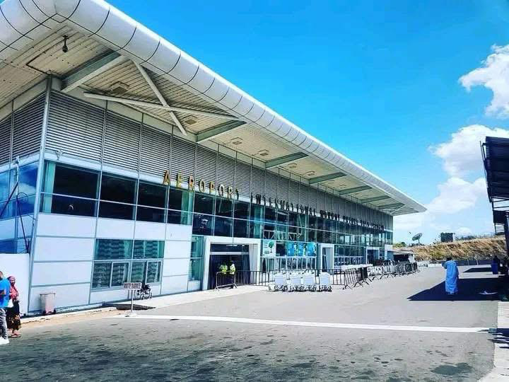 image Aéroport de Moroni : Entre transition délicate et promesses de modernisation