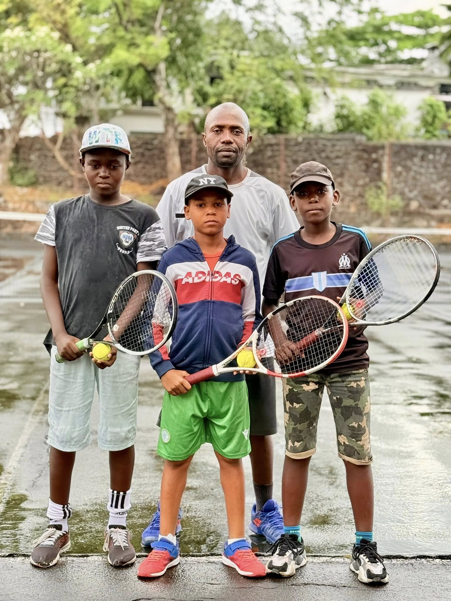 image Tennis:  L’équipe nationale U12 en Tanzanie