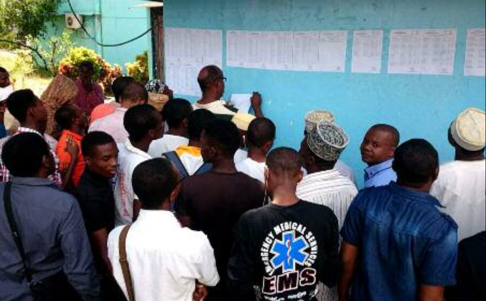 image Résultats du BEPC à Anjouan :  43,65% d'admis et des perspectives encourageantes