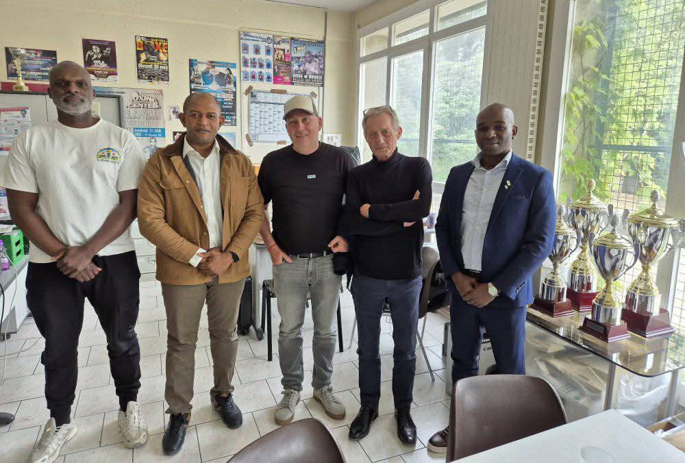 image Boxe anglaise : La FCB consolide ses relations