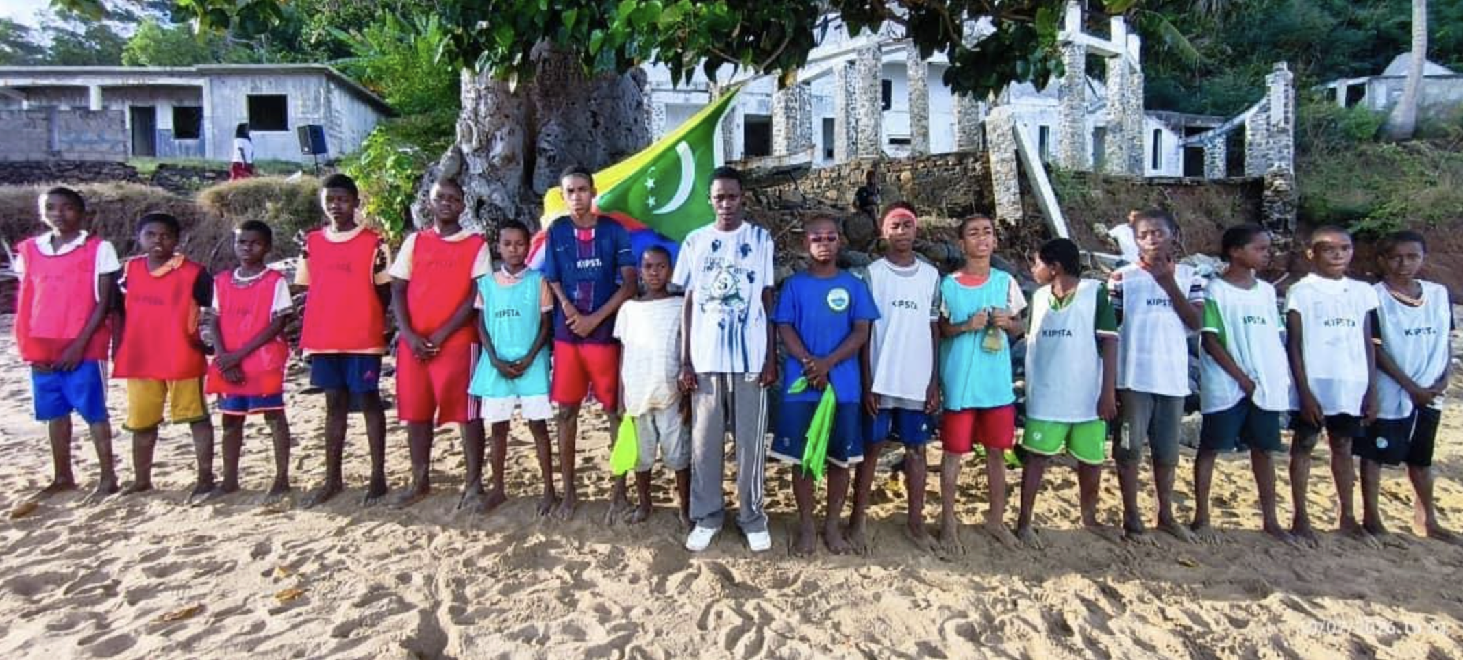 Littérature, environnement et citoyenneté: Le CLAC de Nioumachoi célèbre l'indépendance en misant sur la jeunesse