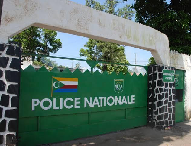 Fait divers :  Une opération policière relance le débat sur les libertés individuelles
