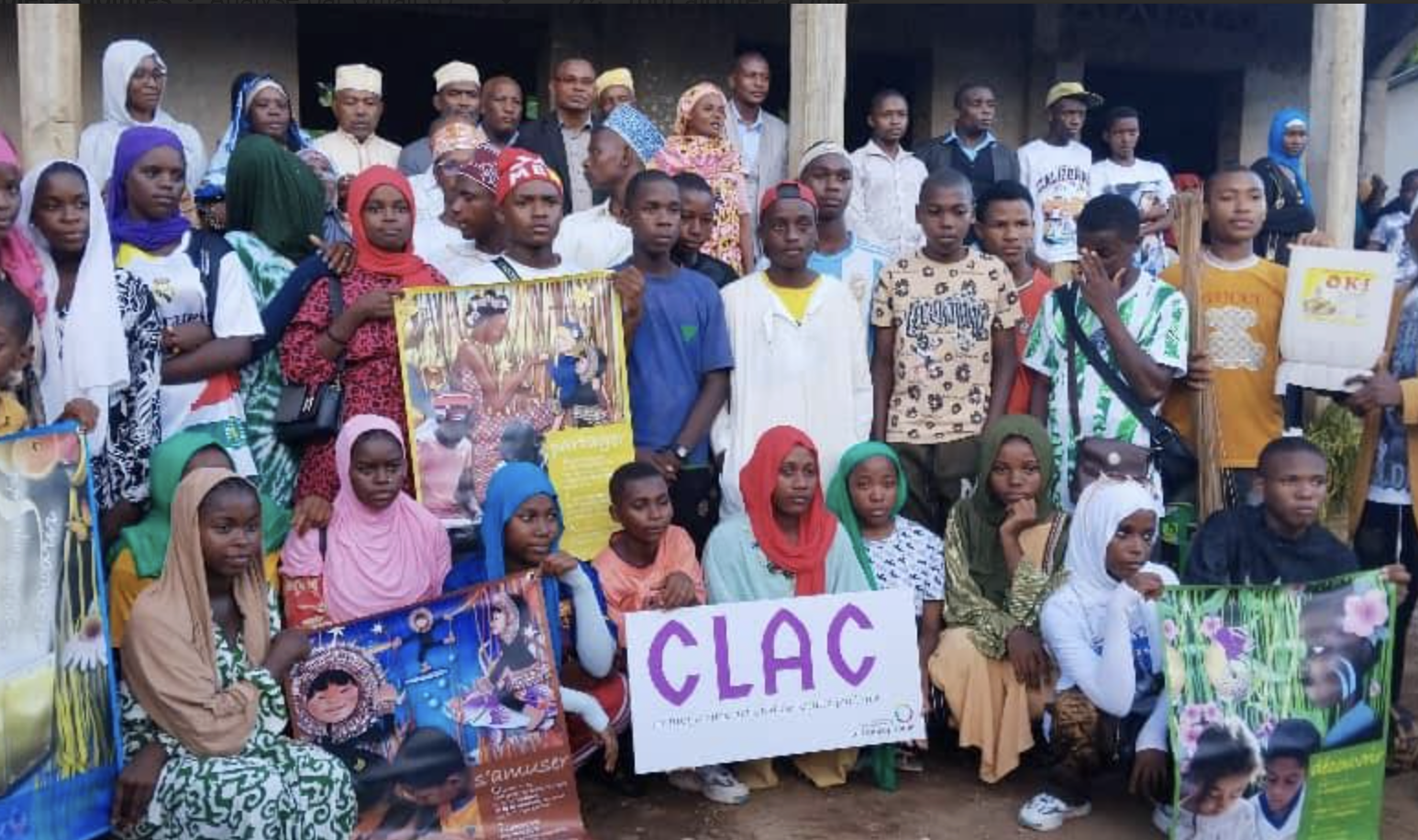 image Bundo La Malezi à Nioumachoi: Deux projets pour une école propre et des élèves engagés