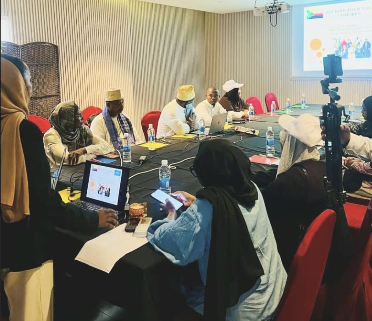 Santé bucco-dentaire :  Sourire Pour Tous Comores forme 20 nouveaux ambassadeurs