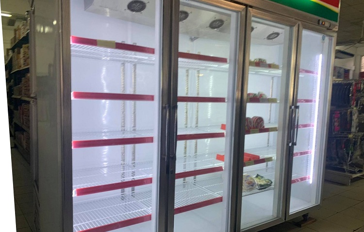 image Denrées alimentaires : Les rayons sont vides dans les supermarchés