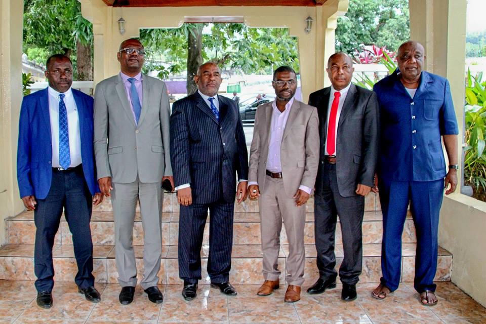 image Rencontre entre le président et les Grands Elus / Gouverneur Salami : « Un référendum, quel référendum ? »
