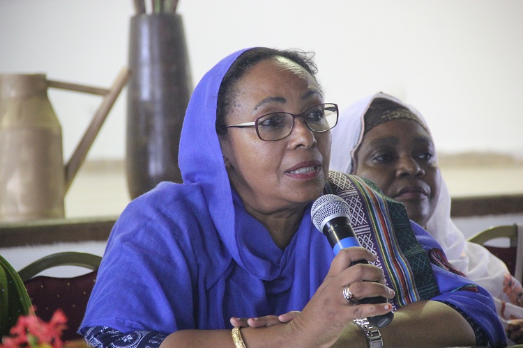 image Elections anticipées / Mouvance présidentielle: Mhoudine Sitti Farouata à l’assaut de l’île de Ngazidja
