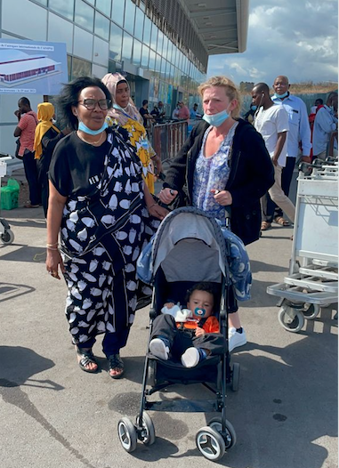 image Emprisonnement des Mabedja : La femme de Chmoun Soudjay est arrivée aux Comores pour le soutenir