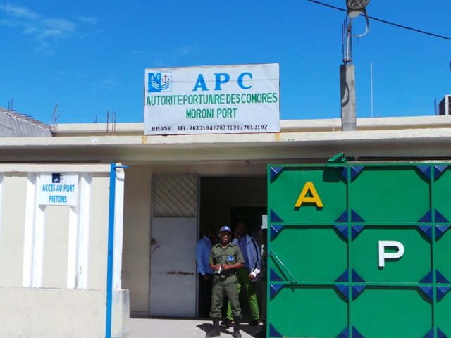 image Le personnel de l’APC demande la tête de sa PDG