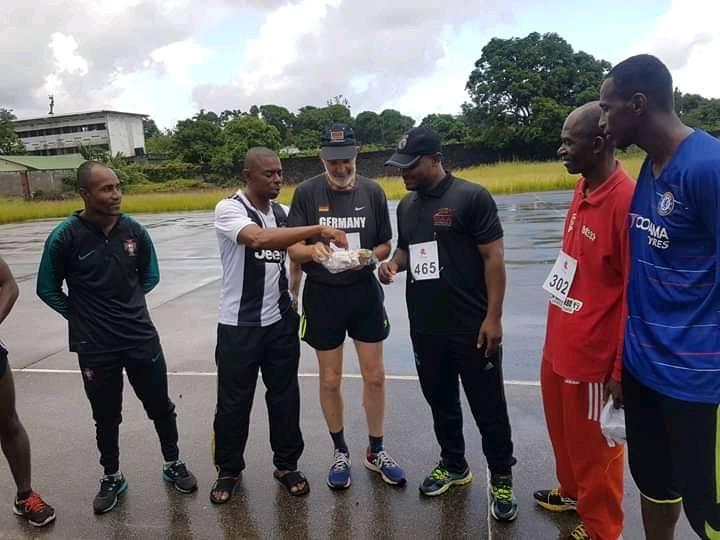 image Sport : Athlétisme Un vétéran allemand a couru aux Comores