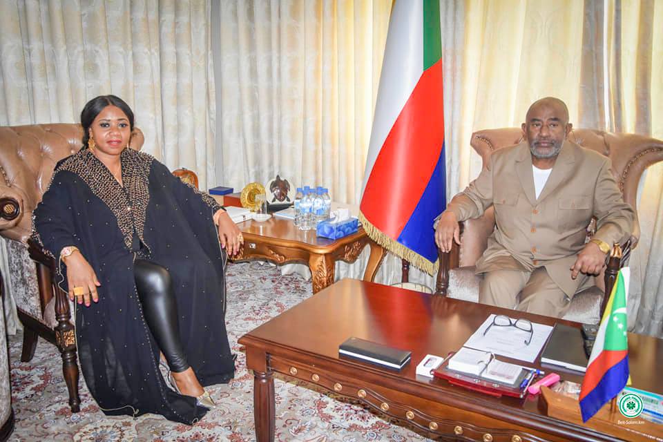 image Samra, la Diva des Comores reçue à Beit Salam