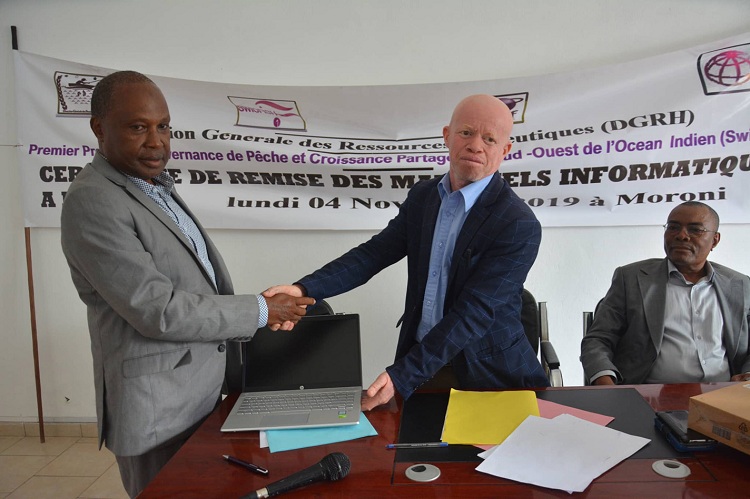 image Pêche : Le projet SWIOFISH remet du matériel informatique à l’ANAM
