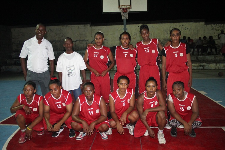 image Basketball : Tournoi des îles, double finale Ucm (dames) et Usoni (hommes) médaillés d’Or