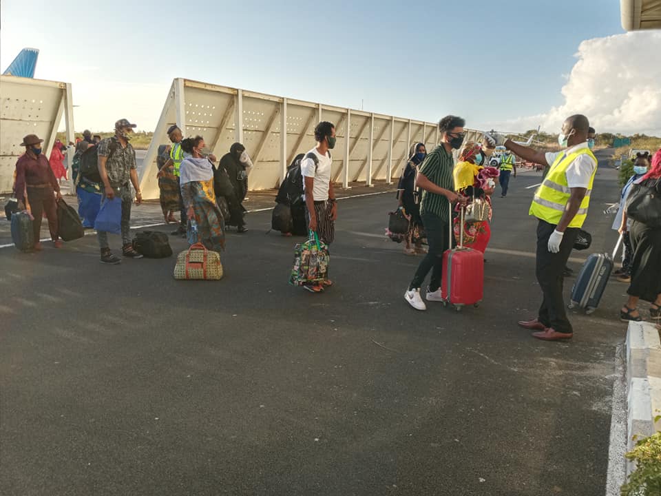 image Cinq jours d’attente pour les 131 rapatriés de Dar Es-Salam